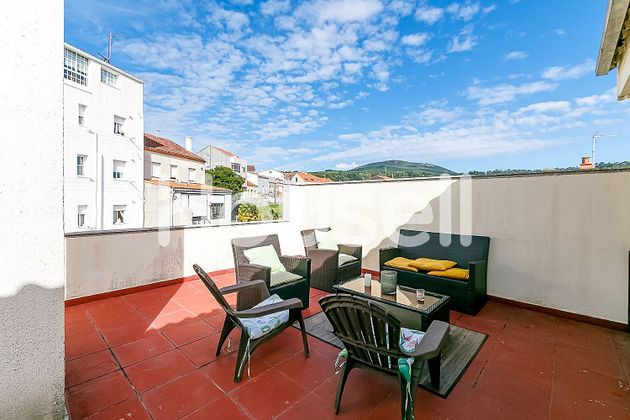 Foto 1 de Casa en venda a O Carril - Bamio de 5 habitacions amb terrassa i garatge