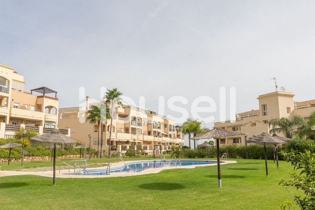 Foto 1 de Ático en venta en El Faro de Calaburra - Chaparral de 4 habitaciones con terraza y piscina