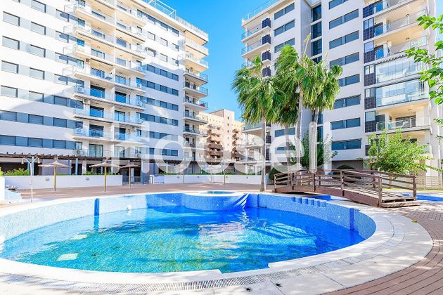 Foto 1 de Àtic en venda a Marina d'Or de 4 habitacions amb terrassa i piscina