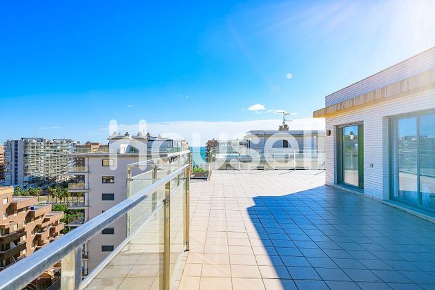 Foto 2 de Ático en venta en Marina d'Or de 4 habitaciones con terraza y piscina