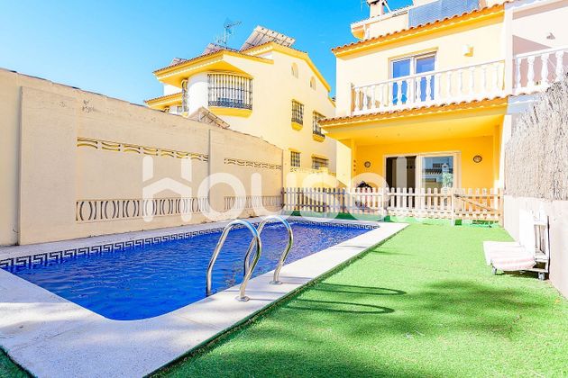Foto 1 de Casa en venda a El Grao de 3 habitacions amb terrassa i piscina