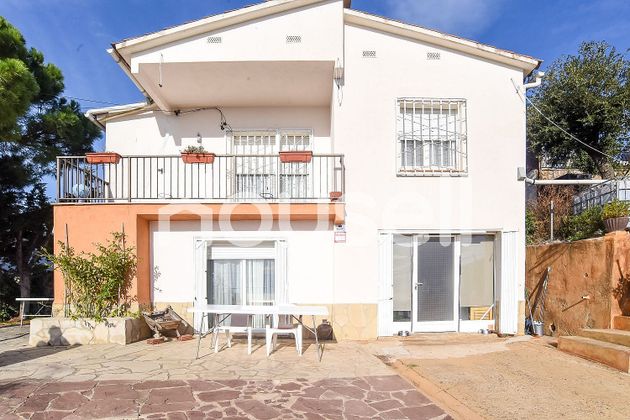 Foto 1 de Casa en venda a Sant Cebrià de Vallalta de 7 habitacions amb terrassa i garatge
