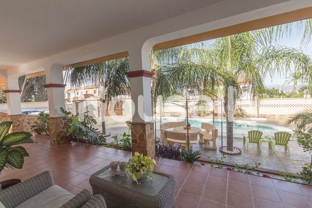 Foto 2 de Casa en venda a Manantiales - Lagar - Cortijo de 4 habitacions amb terrassa i piscina