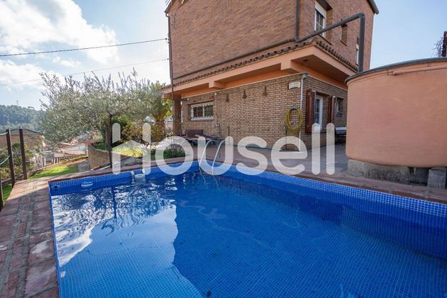 Foto 2 de Casa en venda a Sant Vicenç dels Horts de 4 habitacions amb terrassa i piscina