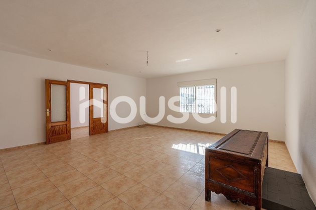 Foto 2 de Casa en venda a Cortes de Baza de 12 habitacions amb garatge i jardí