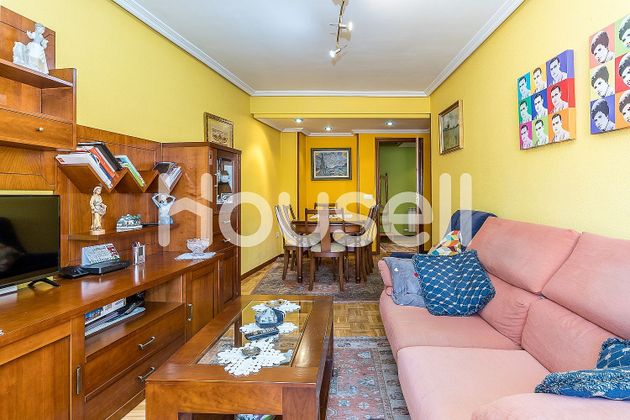 Foto 1 de Pis en venda a San Esteban de 3 habitacions amb terrassa i garatge