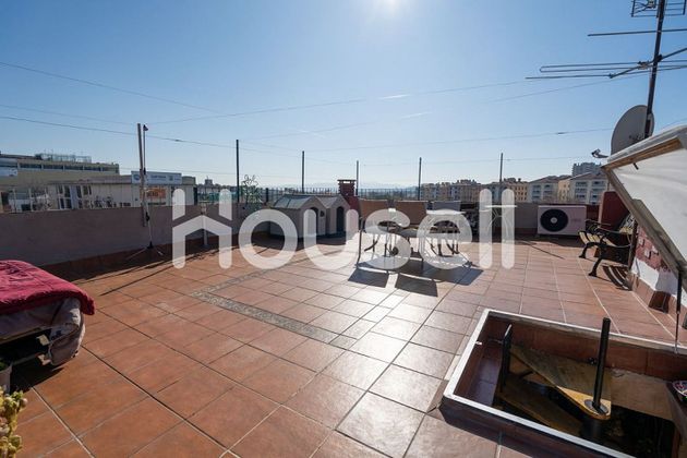 Foto 1 de Ático en venta en Can Feu - Can Gambús - Hostafrancs de 4 habitaciones con terraza y aire acondicionado