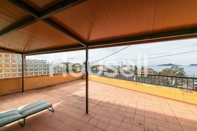 Foto 1 de Casa en venda a Coruxo - Oia - Saiáns de 3 habitacions amb terrassa i garatge