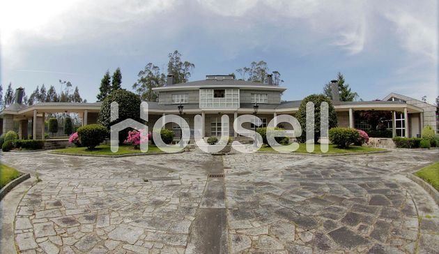 Foto 1 de Casa en venda a Santa Comba de 6 habitacions amb terrassa i piscina