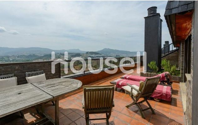 Foto 1 de Àtic en venda a Praza Independencia de 5 habitacions amb terrassa i piscina