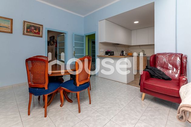 Foto 2 de Venta de piso en Benicalap de 3 habitaciones con terraza