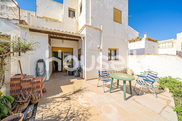 Foto 1 de Venta de casa en Benissa de 4 habitaciones con terraza y jardín