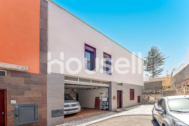 Foto 1 de Casa en venda a Cono Sur de 5 habitacions amb terrassa i garatge