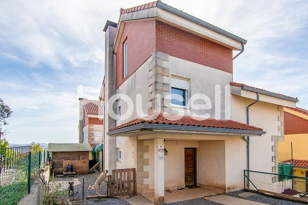 Foto 1 de Casa en venda a Astillero (El) de 4 habitacions amb terrassa i garatge