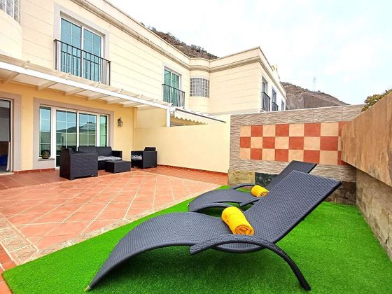 Foto 1 de Dúplex en lloguer a Puerto Rico de 2 habitacions amb terrassa i piscina