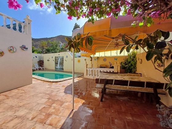 Foto 2 de Chalet en venta en Playa del Cura - Taurito de 3 habitaciones con terraza y piscina