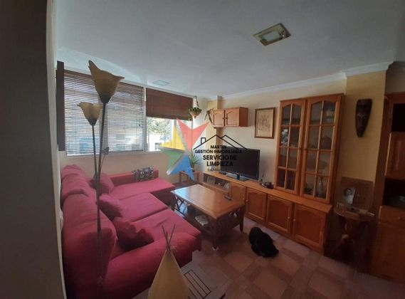 Foto 1 de Piso en venta en Gamarra - La Trinidad de 2 habitaciones con terraza y aire acondicionado