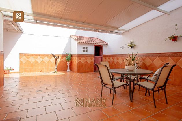 Foto 1 de Casa en venta en calle Orden de Santiago de 3 habitaciones con terraza y garaje