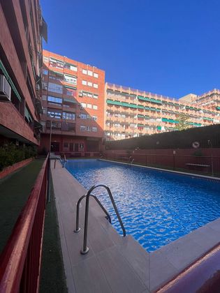Foto 2 de Alquiler de piso en calle Nuestra Señora de la Salud de 4 habitaciones con terraza y piscina