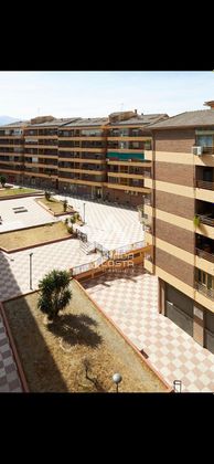 Foto 2 de Pis en venda a avenida De Andalucía de 5 habitacions amb terrassa i garatge
