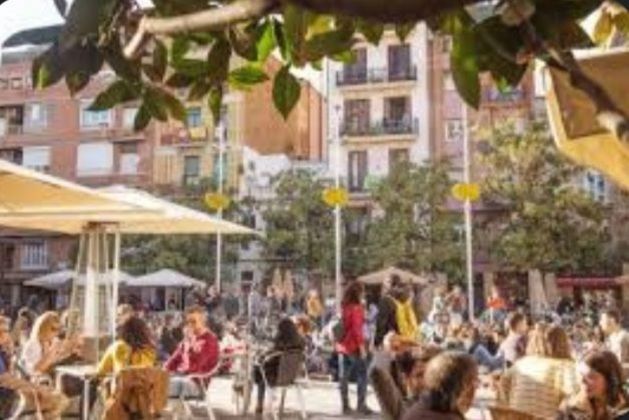 Foto 2 de Local en lloguer a Vila de Gràcia amb terrassa
