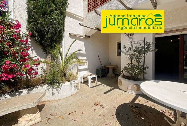 Foto 1 de Casa adossada en venda a Port Esportiu - Puig Rom - Canyelles de 2 habitacions amb terrassa i piscina