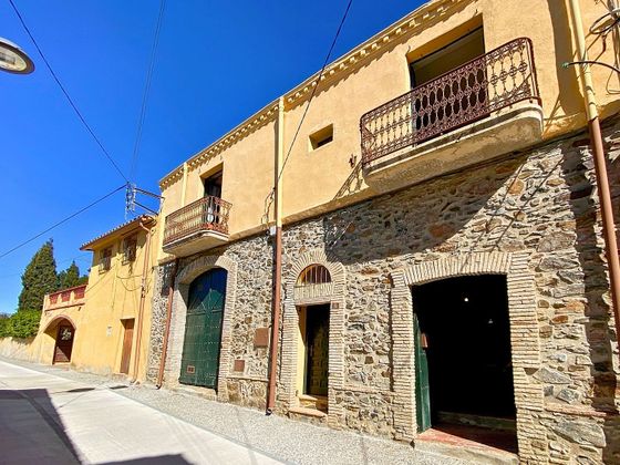 Foto 2 de Casa adossada en venda a calle Sant Quirze de 4 habitacions amb terrassa i garatge