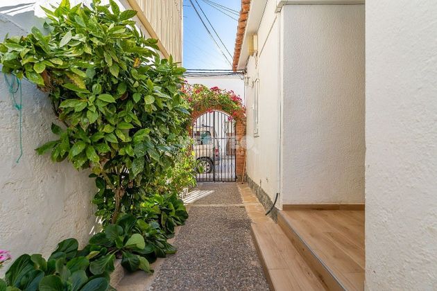 Foto 2 de Casa en venda a Llorenç del Penedès de 5 habitacions amb balcó i calefacció