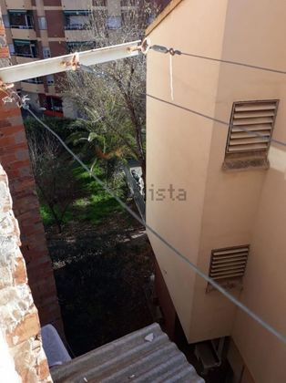 Foto 2 de Pis en venda a avenida Poniente de 3 habitacions amb terrassa