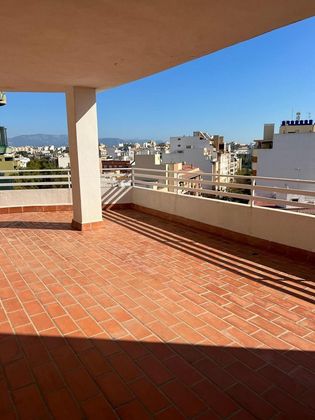 Foto 1 de Pis en venda a avenida De L'argentina de 3 habitacions amb terrassa i balcó