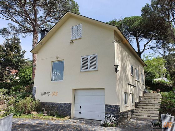 Foto 1 de Chalet en venta en calle Sant Agustí de 5 habitaciones con terraza y garaje