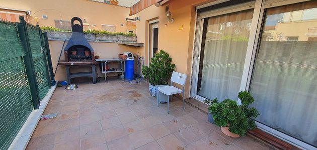 Foto 1 de Casa en venta en plaza Sector la Batllòria de 4 habitaciones con terraza y piscina