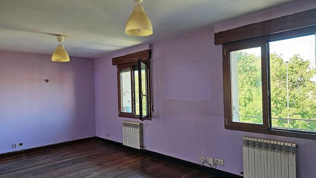 Foto 2 de Venta de piso en Basauri de 3 habitaciones con calefacción