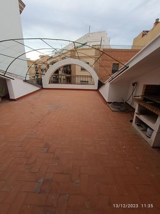 Foto 2 de Casa en venda a Centro Ciudad de 4 habitacions amb terrassa i garatge