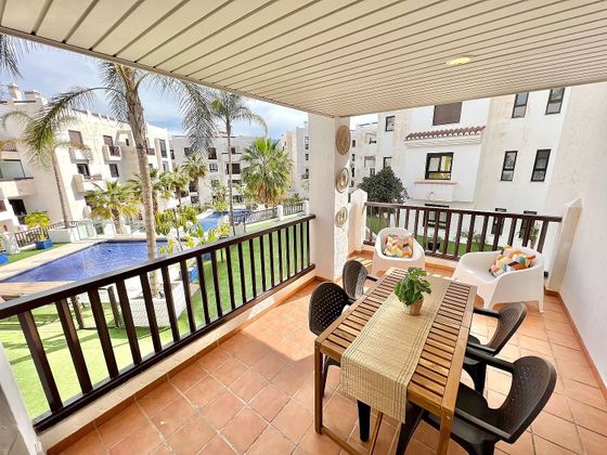 Foto 1 de Alquiler de piso en calle Zafra de 3 habitaciones con terraza y piscina