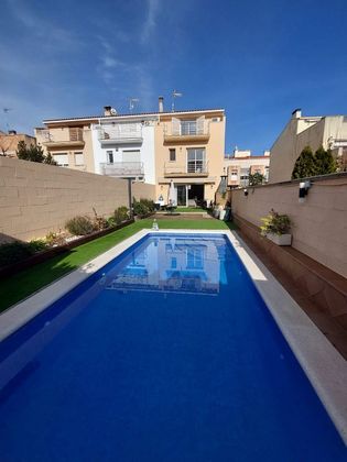 Foto 1 de Casa adossada en venda a Torrelavit de 3 habitacions amb terrassa i piscina