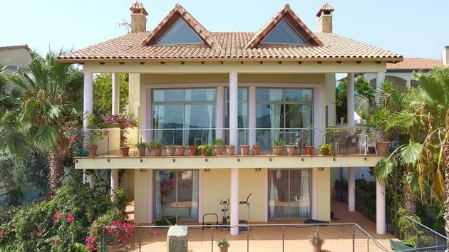 Foto 1 de Xalet en venda a Mas Milà de 6 habitacions amb terrassa i piscina