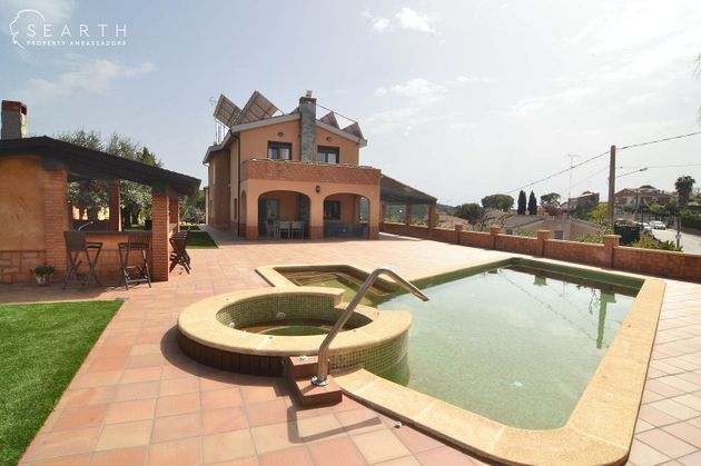 Foto 2 de Xalet en venda a Olèrdola de 4 habitacions amb terrassa i piscina