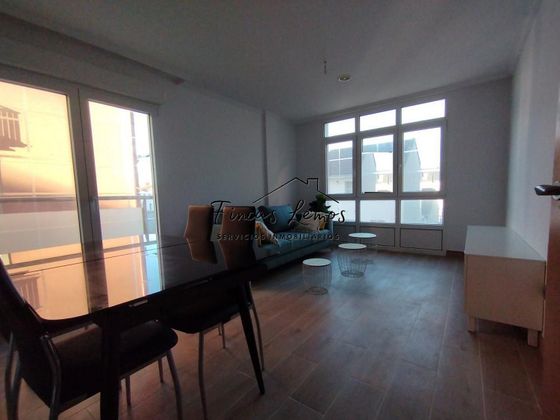 Foto 2 de Piso en venta en Laxe de 2 habitaciones con garaje y balcón