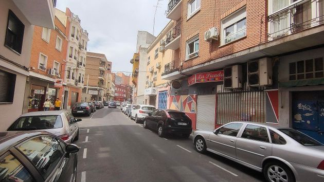 Foto 1 de Local en venda a calle Santos Mártires de 109 m²