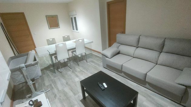 Foto 1 de Venta de piso en Centro - Corte Inglés de 2 habitaciones con terraza y aire acondicionado