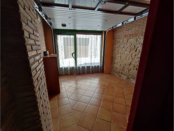 Foto 1 de Venta de casa en Mendavia de 4 habitaciones con terraza y garaje