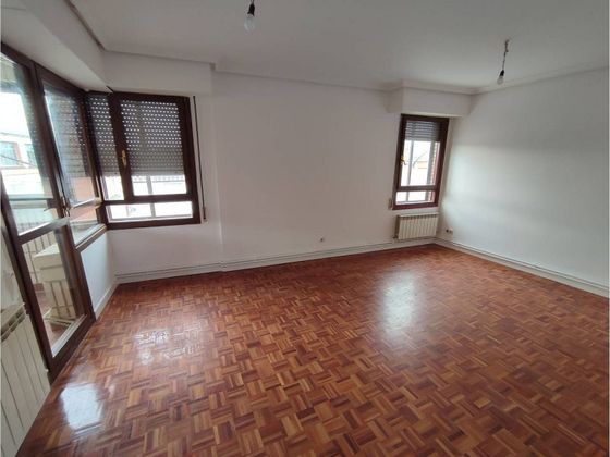 Foto 1 de Pis en venda a Mendavia de 3 habitacions amb terrassa i calefacció