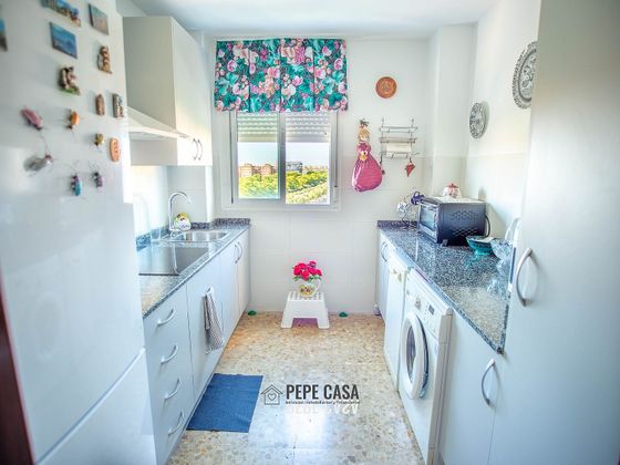 Foto 2 de Pis en venda a Poligono Sur - La Oliva - Letanías de 3 habitacions amb terrassa i aire acondicionat