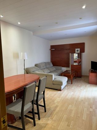 Foto 2 de Pis en lloguer a calle De Cartagena de 3 habitacions amb mobles i aire acondicionat