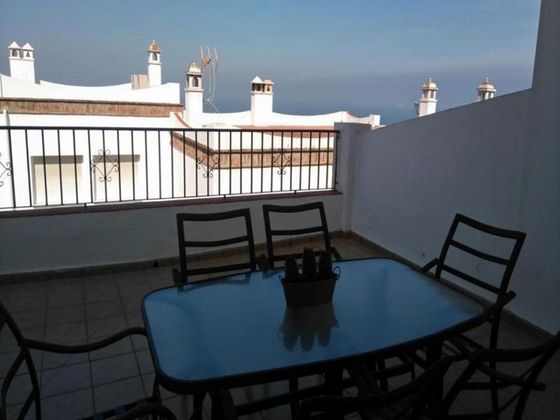 Foto 2 de Casa adossada en venda a Manilva de 4 habitacions amb terrassa i piscina