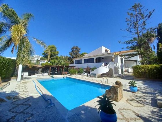 Foto 1 de Venta de chalet en Estepona Oeste - Valle Romano - Bahía Dorada de 5 habitaciones con terraza y piscina