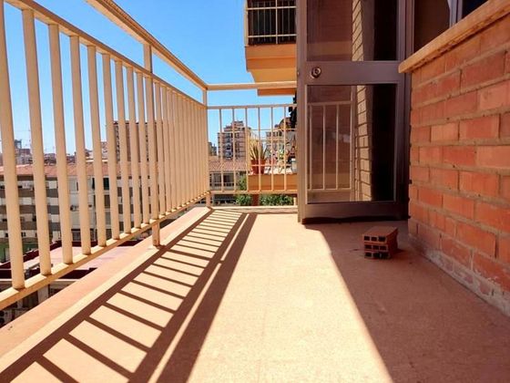 Foto 1 de Venta de piso en Portada Alta - Pol. Crta. De Cártama de 4 habitaciones con terraza y garaje