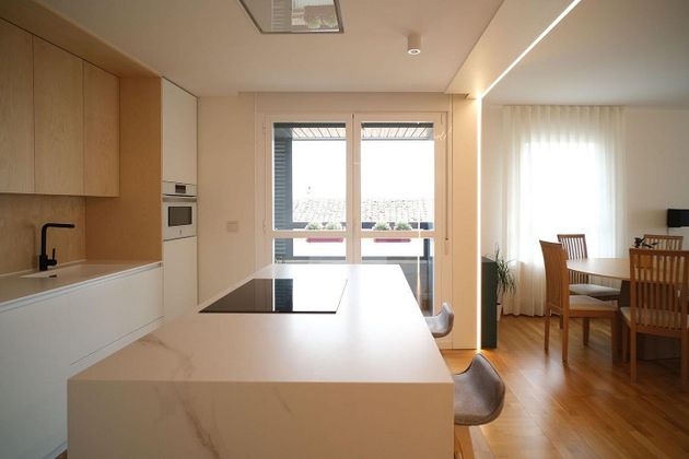 Foto 1 de Venta de piso en Castejón de 2 habitaciones con terraza y aire acondicionado