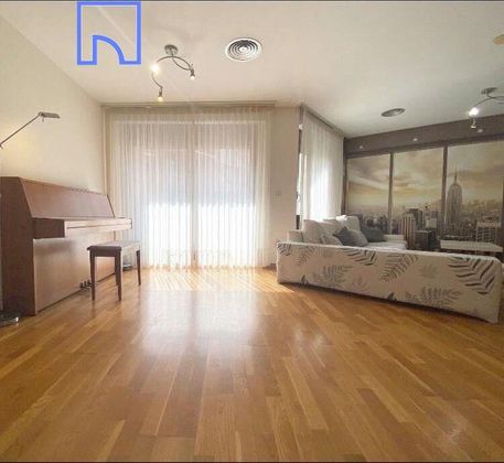 Foto 1 de Venta de piso en Tudela de 3 habitaciones con garaje y aire acondicionado